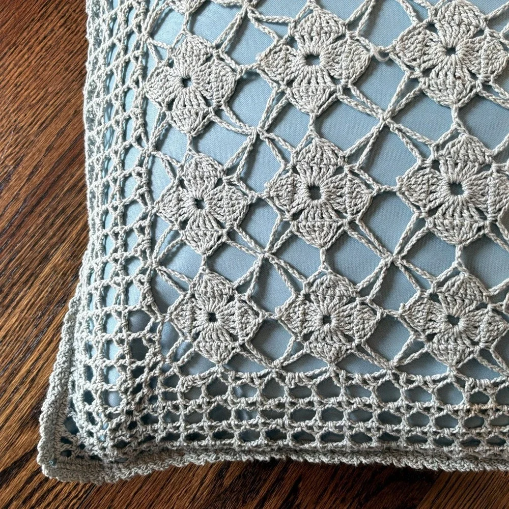Vintage Hand Made Crochet Lace Blue Throw Pillow‎ 18
